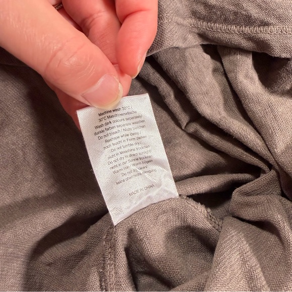 Poetry Women's Taupe Short Sleeve‎ Tee Size 4 - Picture 3 of 8